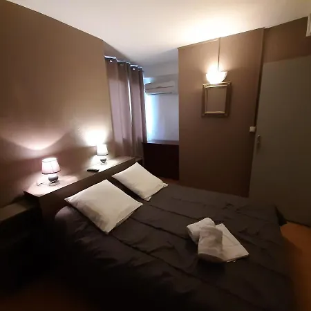 Le Passage De Hotel