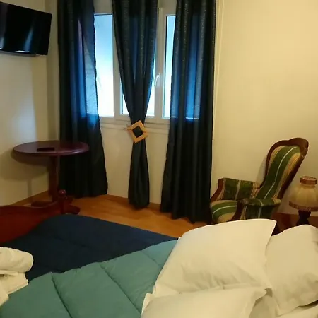 Le Passage De Hotel